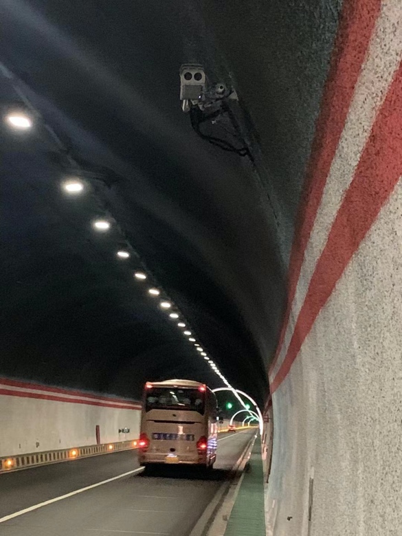 隧道通行安全的守护者 | 微度雷达在隧道数字化通行监测中的应用